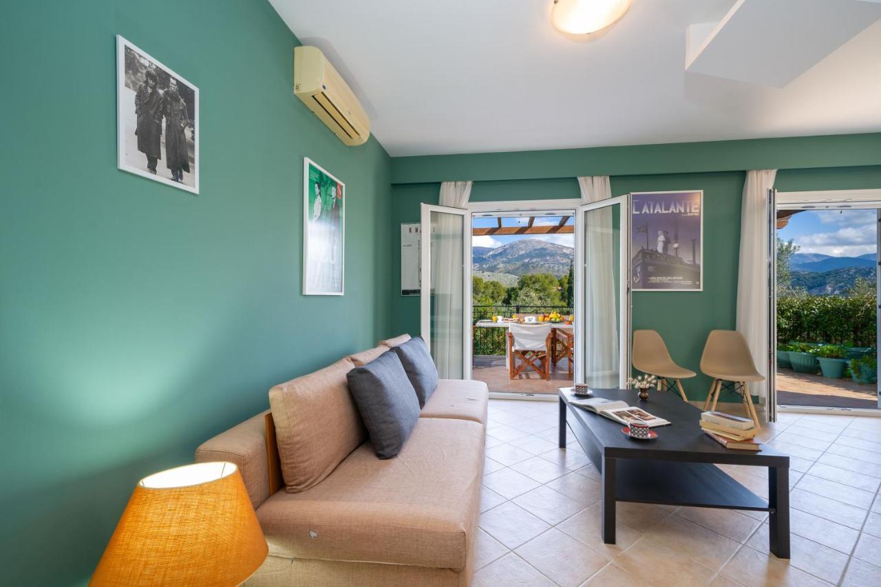 Cinema Themed House In Argostoli Villa Eksteriør billede