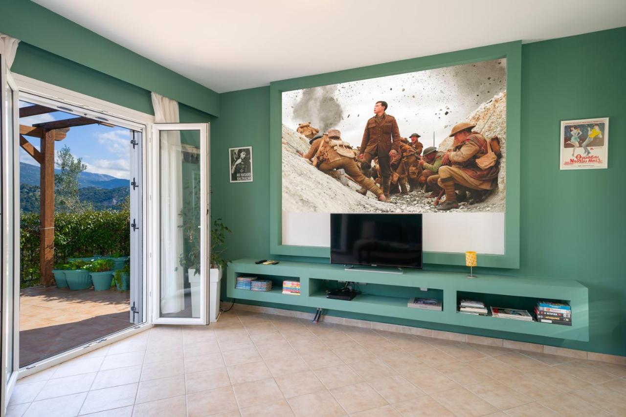 Cinema Themed House In Argostoli Villa Eksteriør billede