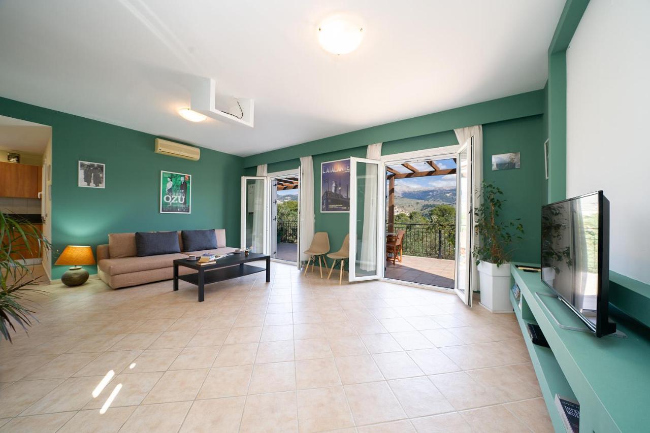 Cinema Themed House In Argostoli Villa Eksteriør billede